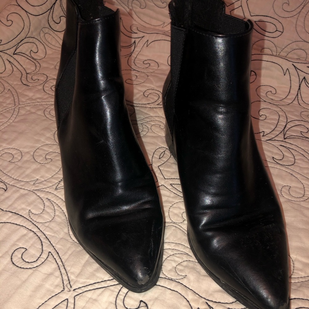 Black Boots